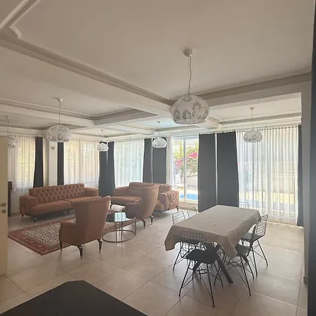 וילה Papatya